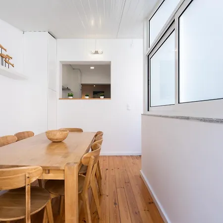 Host Wise - Luxurious Spacious W Terrace Apartamento