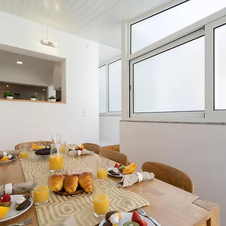 Host Wise - Luxurious Spacious W Terrace Oporto